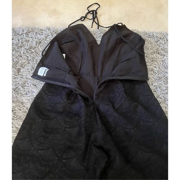 NWOT SAYLOR SARA JUMPSUIT in BLACK - Picture 13 of 16
